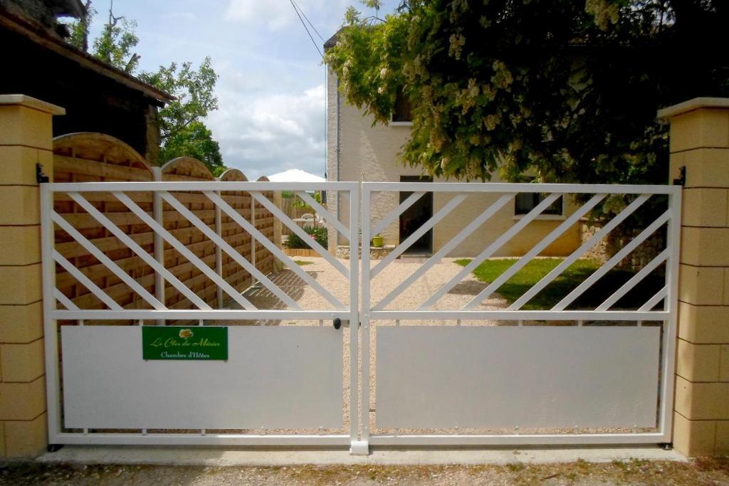 Chambres D'Hotes Le Clos Du Murier Villefranche-de-Rouergue Kültér fotó